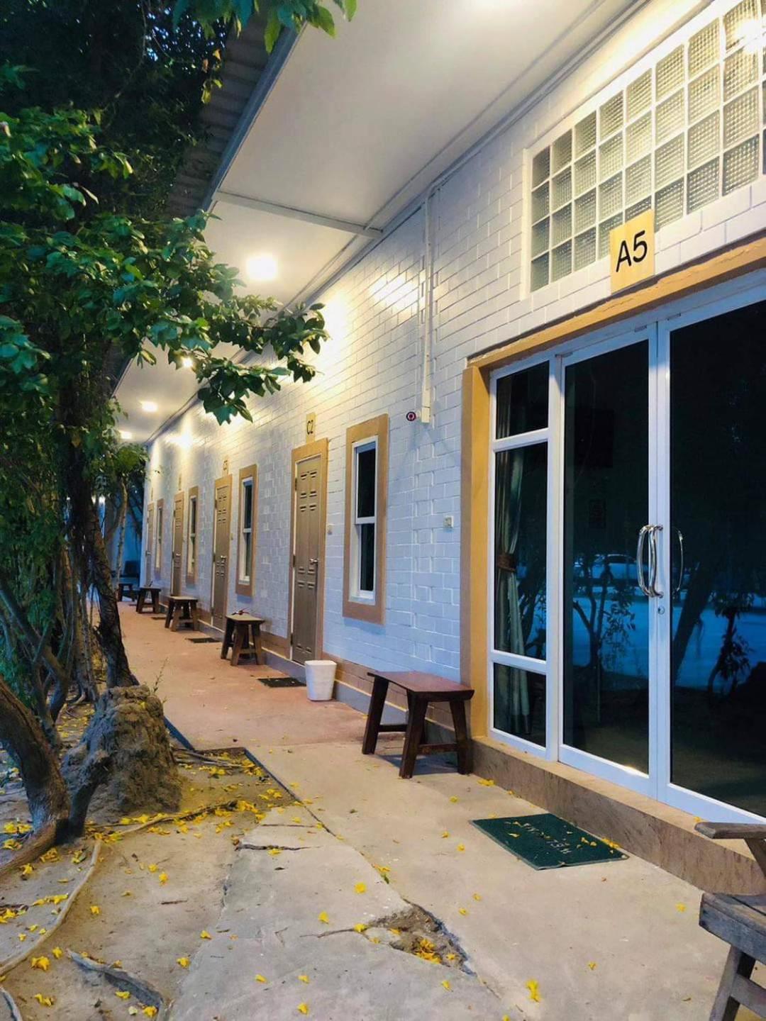 Three Bays Resort Pracsuap Khirikhan Kültér fotó