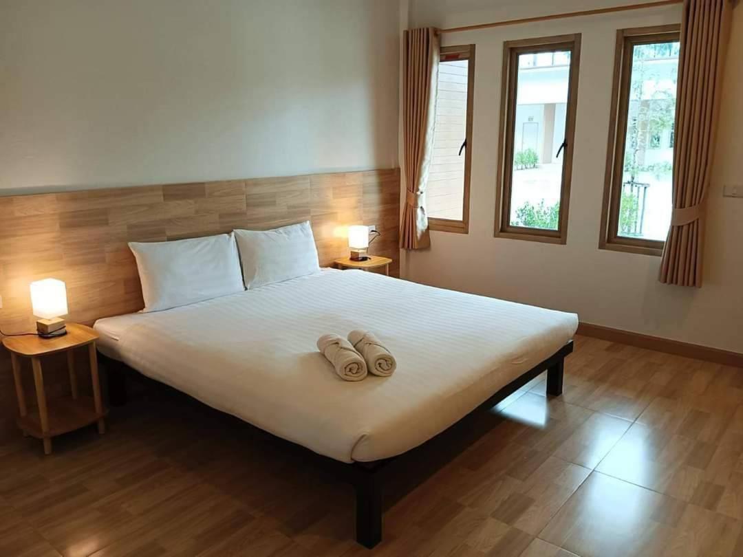 Three Bays Resort Pracsuap Khirikhan Kültér fotó
